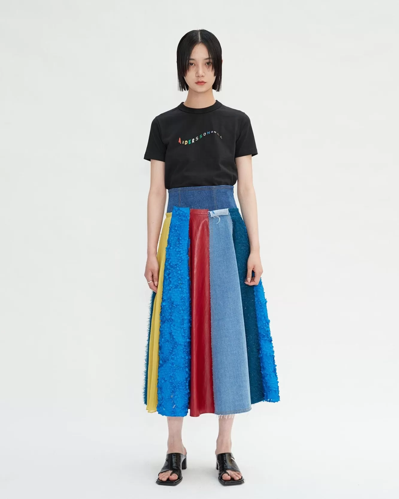 Women Andersson Bell Rainbow Flow T-Shirts Atb697W(Black)